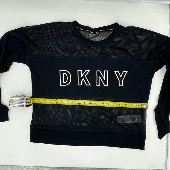 Sport honeycomb mesh top,oversize style top, DKNY stylish sport breathable top. - Picture 8 of 12